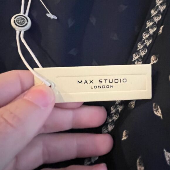 Max Studio Women's Midi Dress S Blue White Pattern V-Neck Long Sleeve - Picture 4 of 10